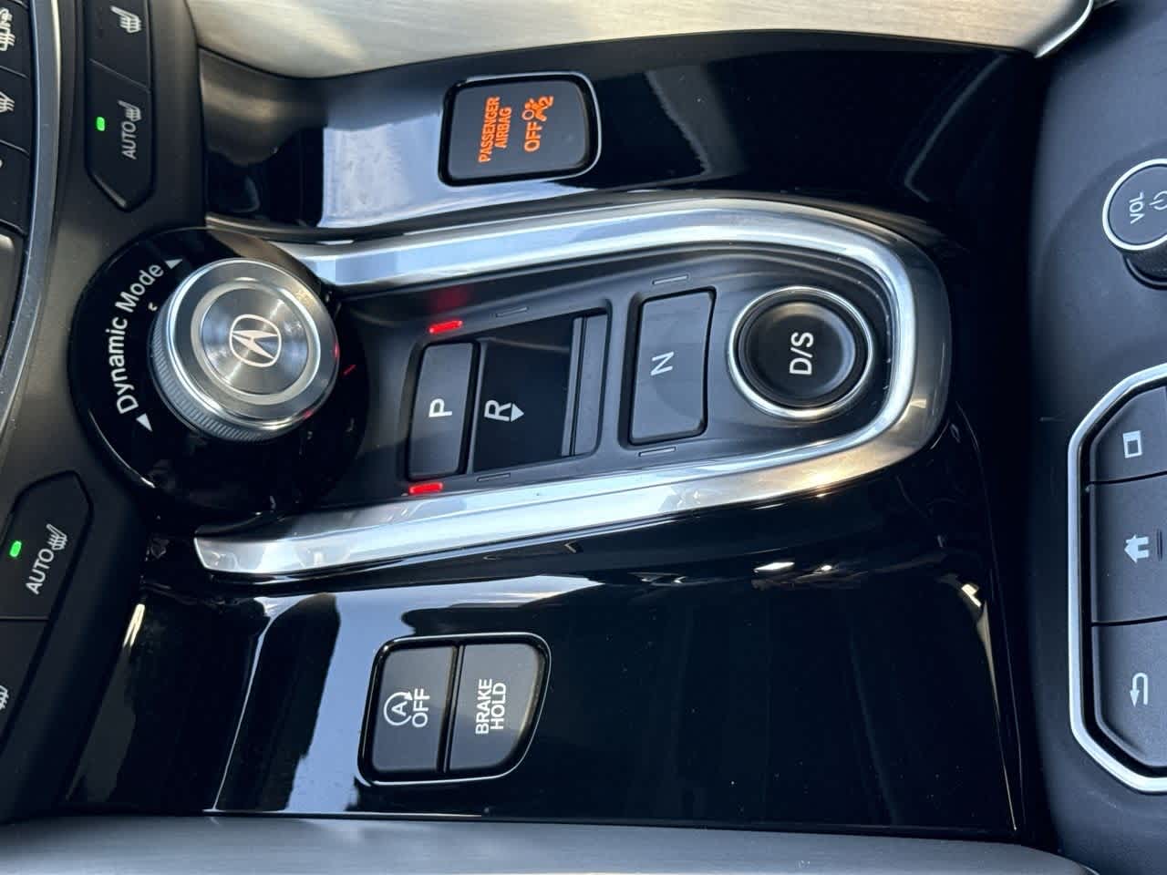 2025 Acura TLX w/Technology Package