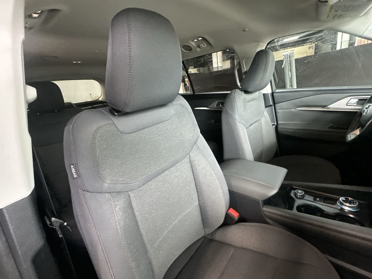 2026 Ford Explorer - Photo 27