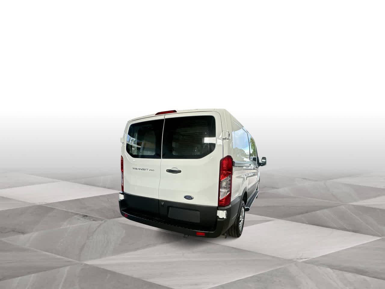 2025 Ford Transit T-250 130" Low Rf 9070 GVWR RWD