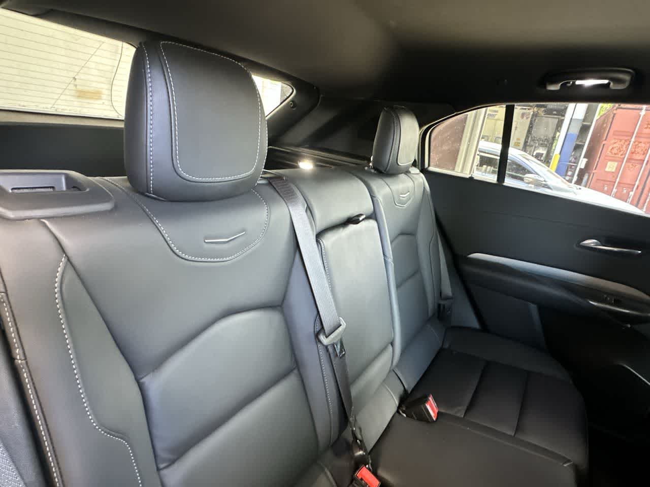 2022 Cadillac XT4 FWD Premium Luxury