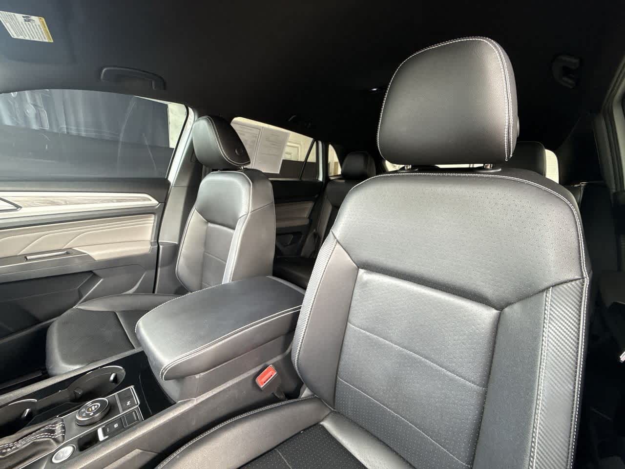 2023 Volkswagen Atlas Cross Sport 2.0T SE w/Technology