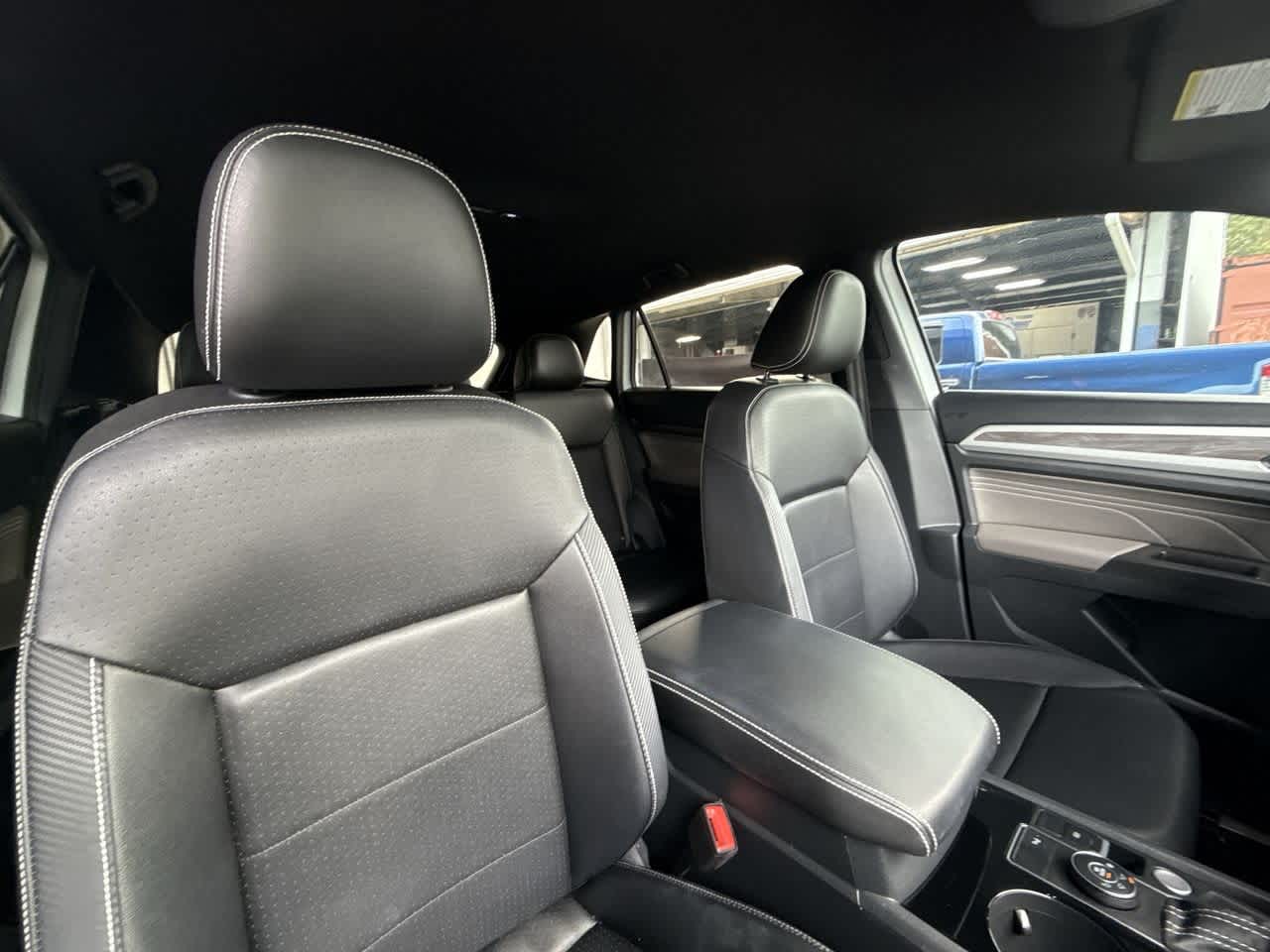 2023 Volkswagen Atlas Cross Sport 2.0T SE w/Technology