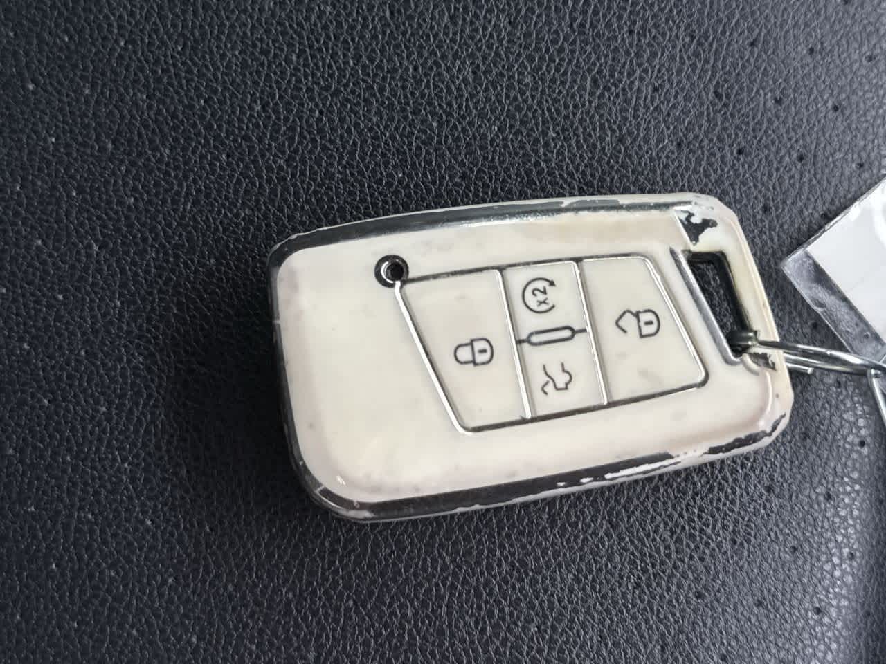 2023 Volkswagen Atlas Cross Sport 2.0T SE w/Technology