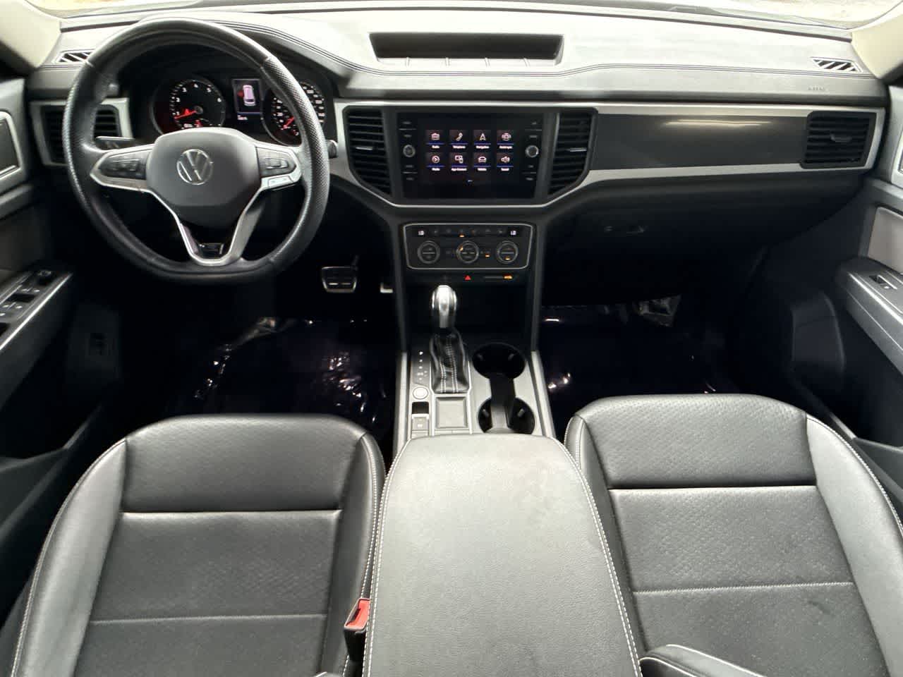 2021 Volkswagen Atlas 3.6L V6 SE w/Technology R-Line