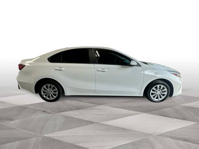 2023 Kia Forte LX