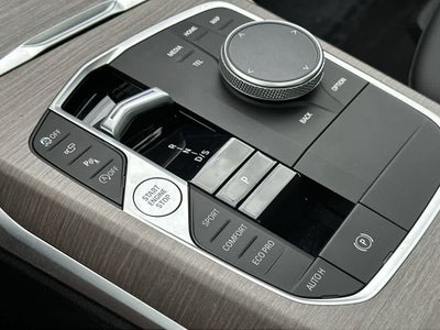 2025 BMW 330i 330i