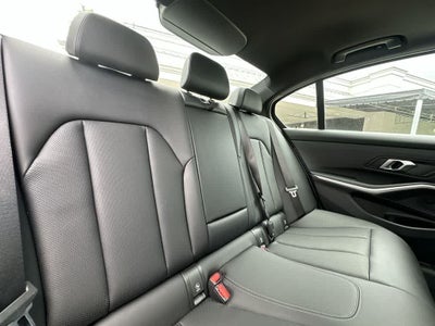 2025 BMW 330i 330i