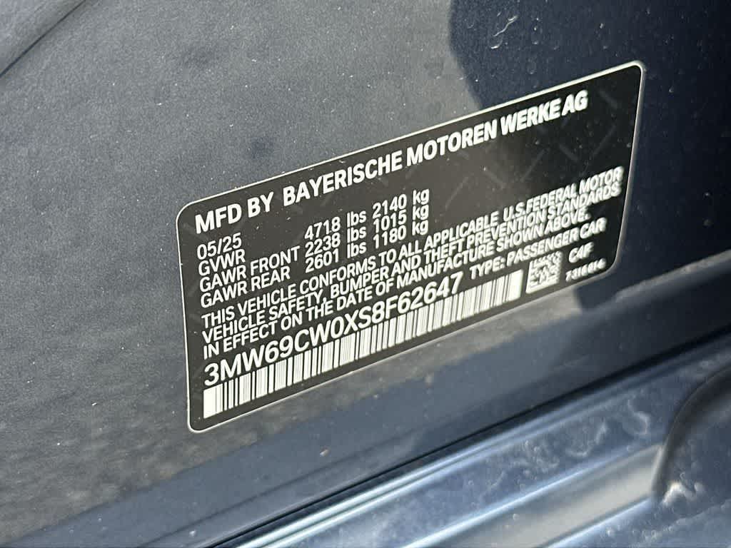 2025 BMW 330i 330i