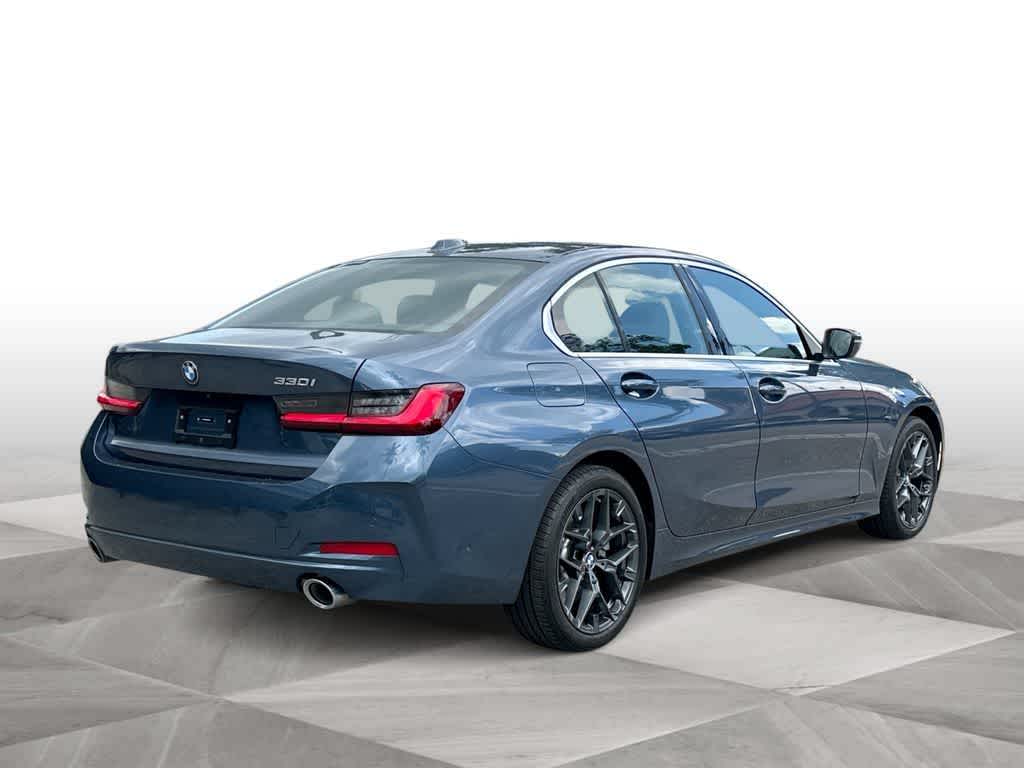 2025 BMW 330i 330i