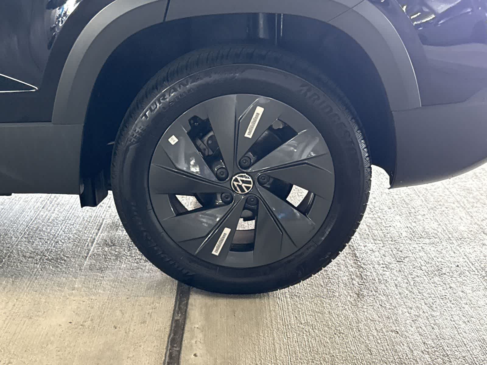 2025 Volkswagen Taos S