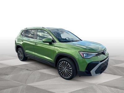 2025 Volkswagen Taos SE
