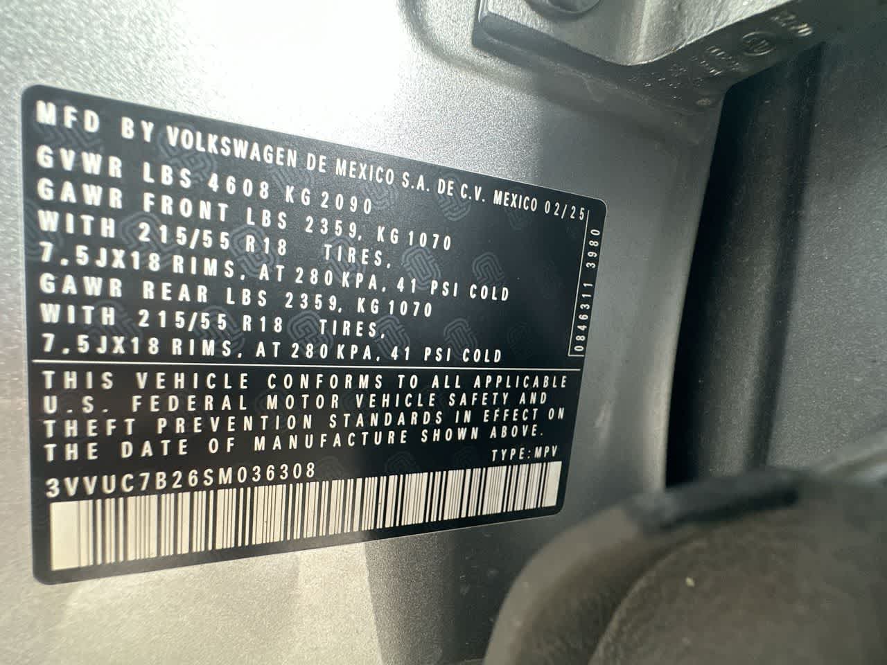 2025 Volkswagen Taos SE - Photo 29