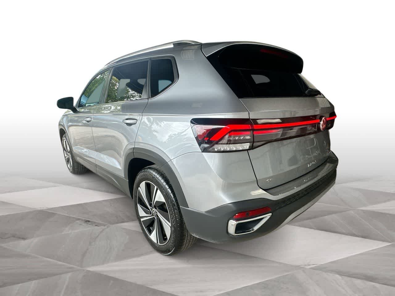 2025 Volkswagen Taos SE - Photo 6