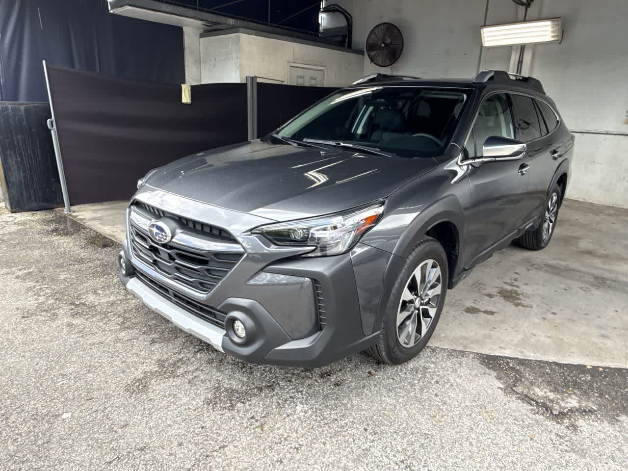 2025 Subaru Outback Touring