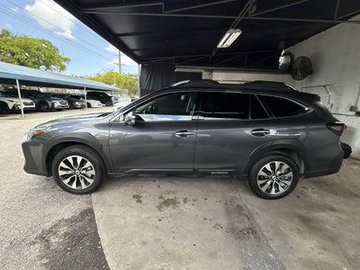 2025 Subaru Outback Touring