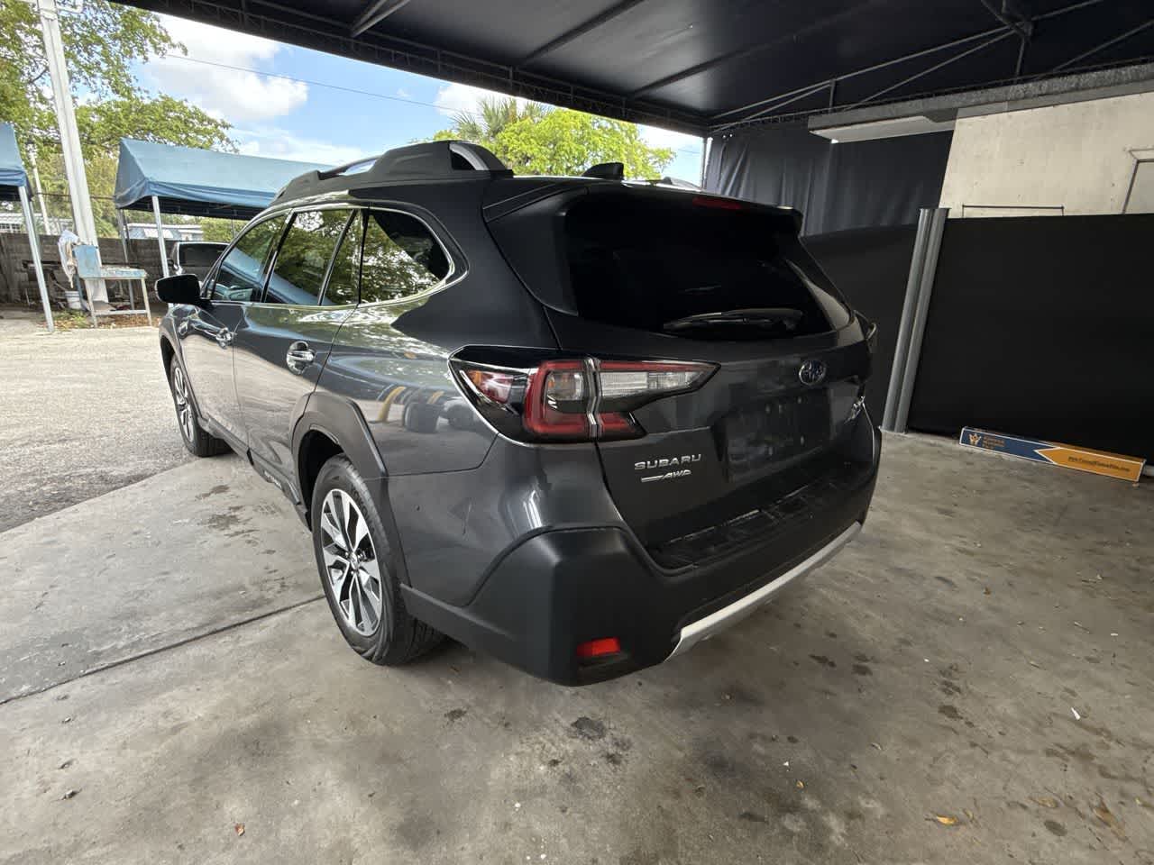 2025 Subaru Outback Touring