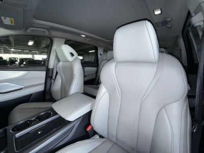 2025 Acura MDX w/Technology Package