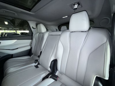 2025 Acura MDX w/Technology Package