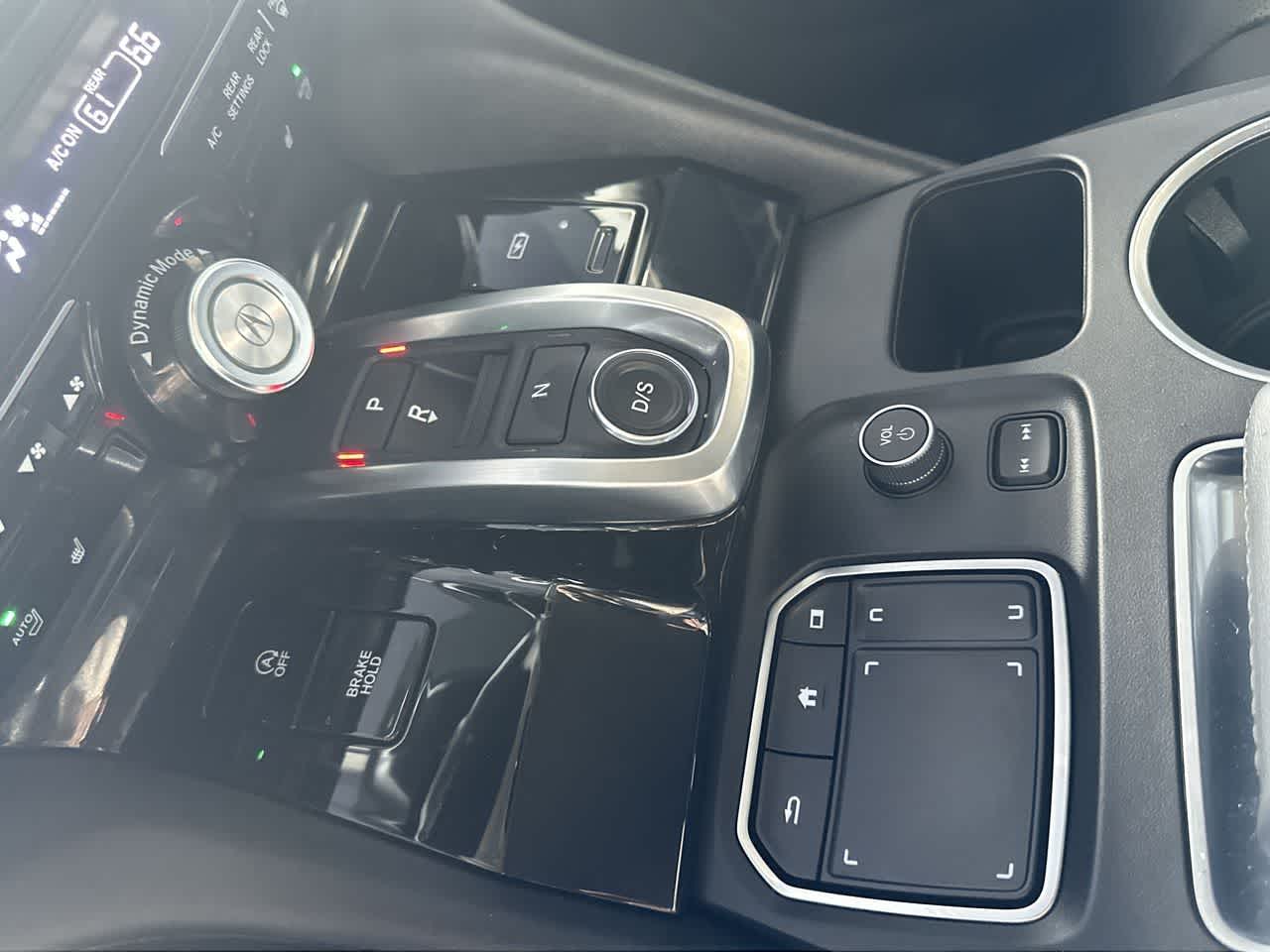 2024 Acura MDX w/Technology Package