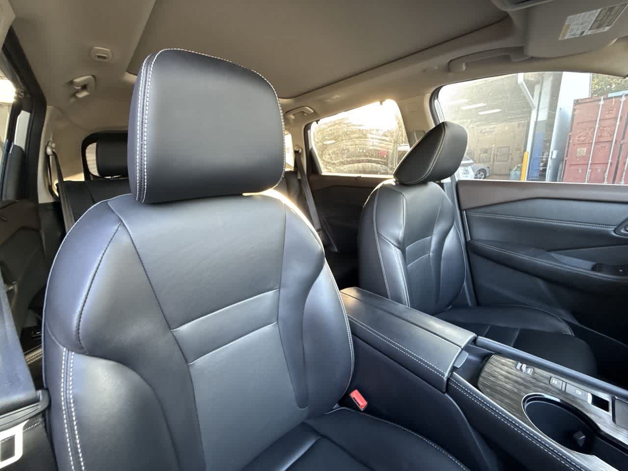 2022 Nissan Rogue SL