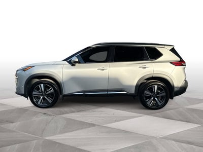 2022 Nissan Rogue SL