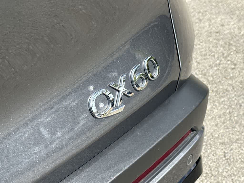 2024 INFINITI QX60 LUXE
