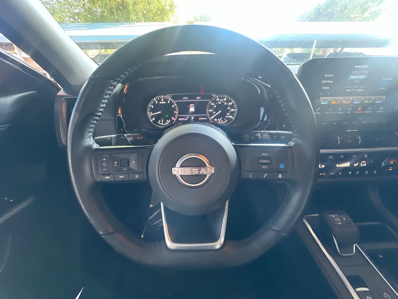 2023 Nissan Pathfinder SL