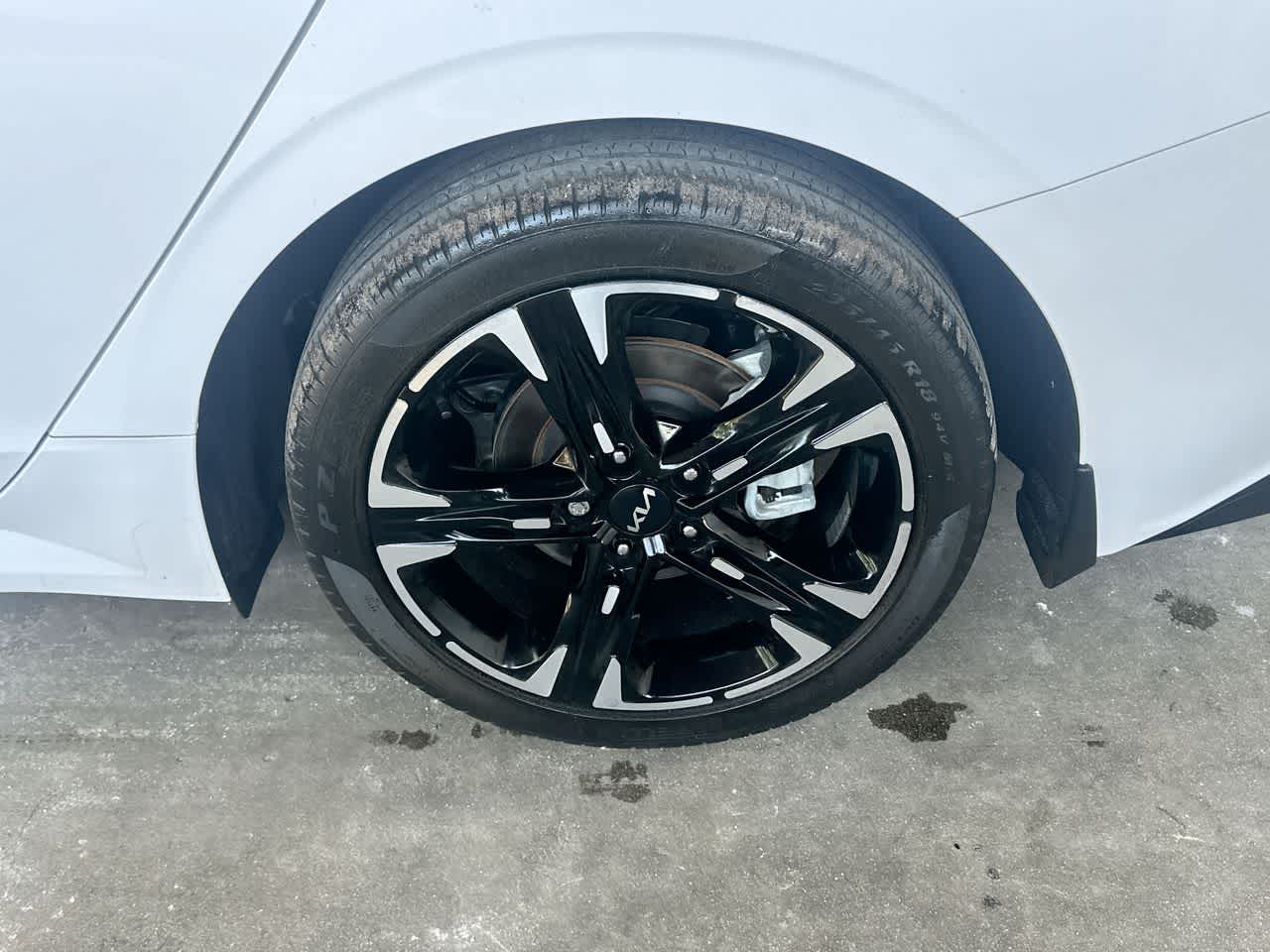 2024 Kia K5 GT-Line