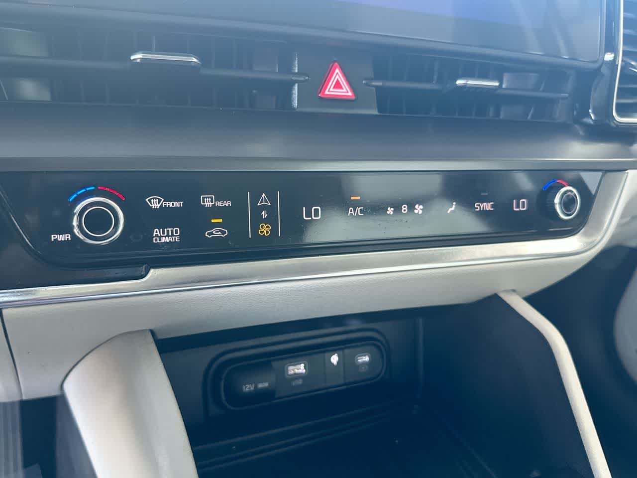 2025 Kia Sportage EX