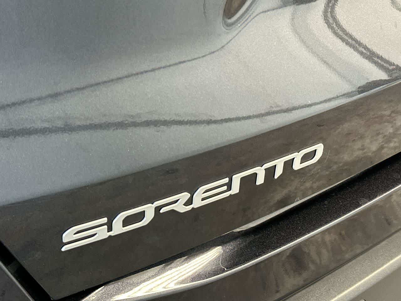 2025 Kia Sorento S