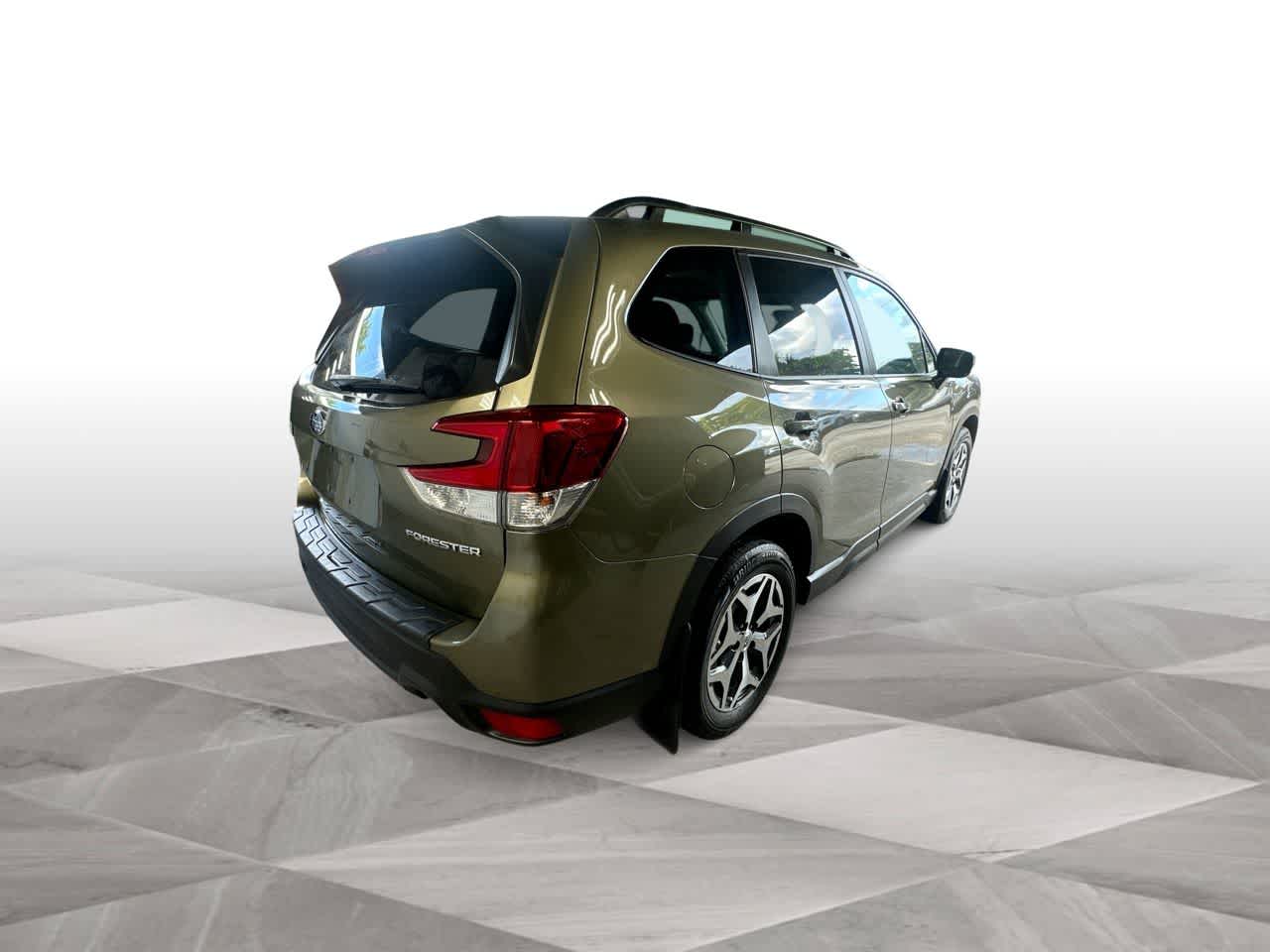 2024 Subaru Forester Premium
