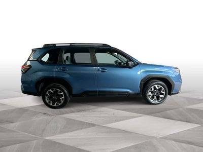 2025 Subaru Forester AWD