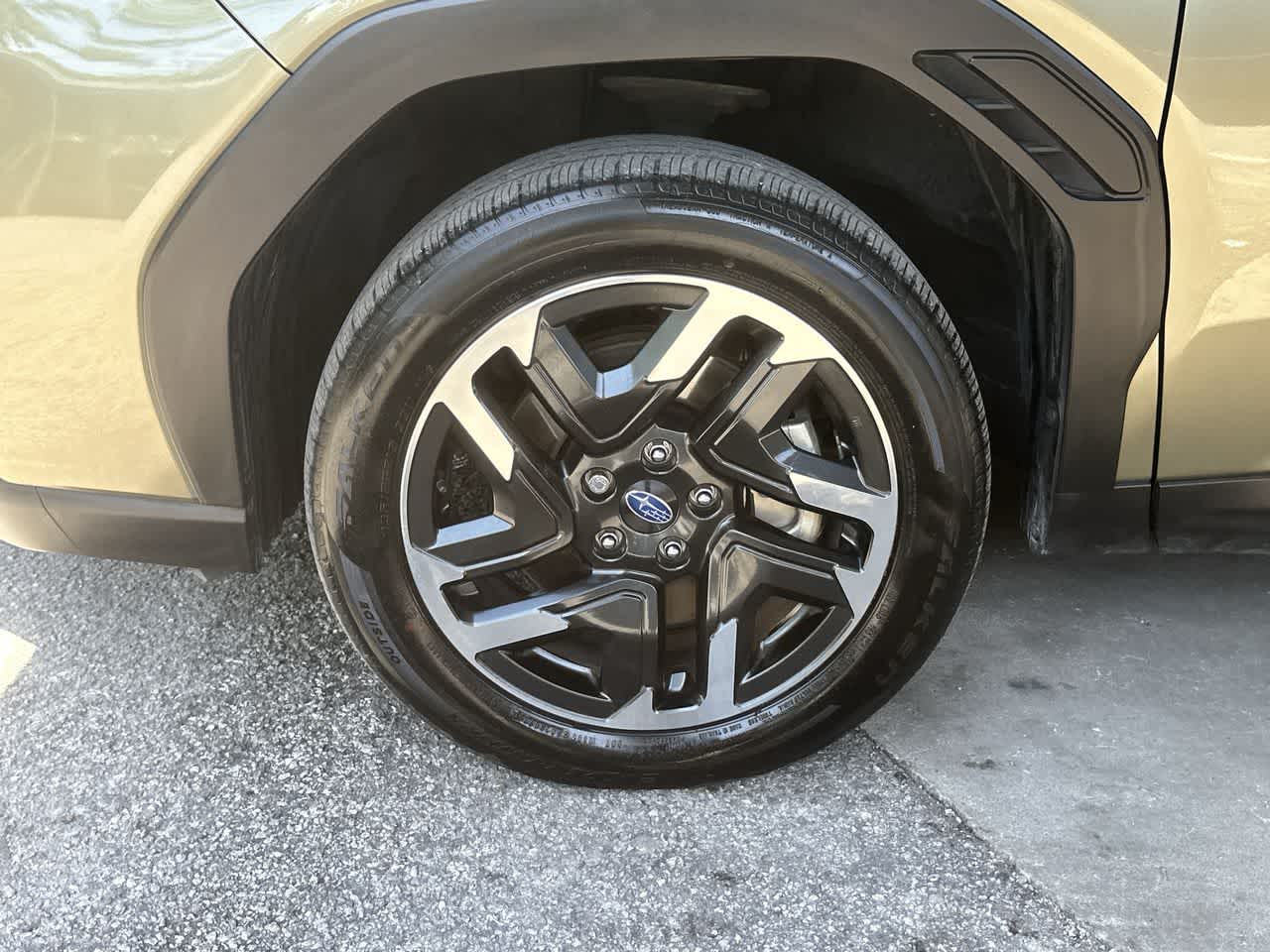 2025 Subaru Forester Premium Hybrid