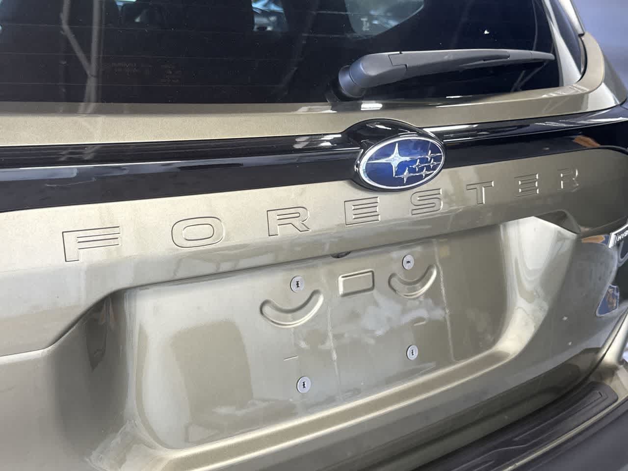 2025 Subaru Forester Premium Hybrid