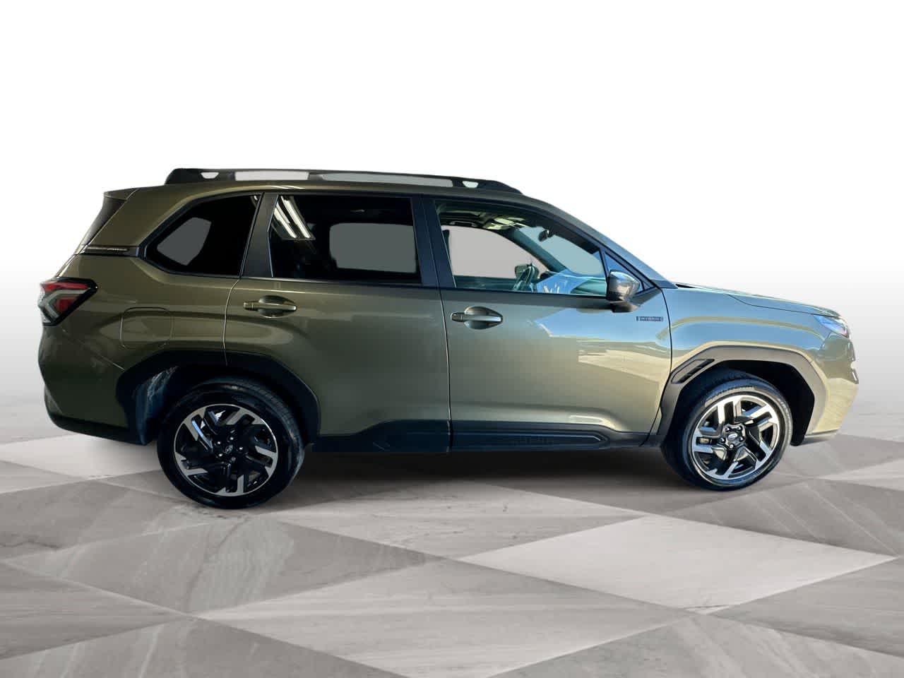 2025 Subaru Forester Premium Hybrid