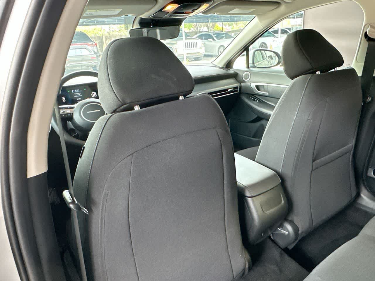 2025 Hyundai Sonata SE