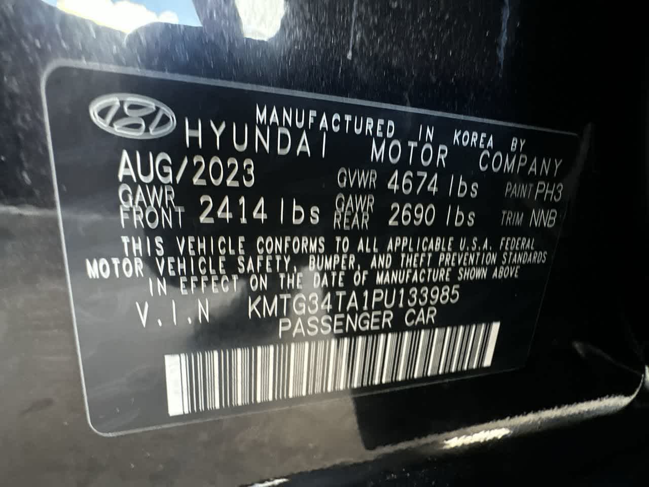 2023 Genesis G70 2.0T