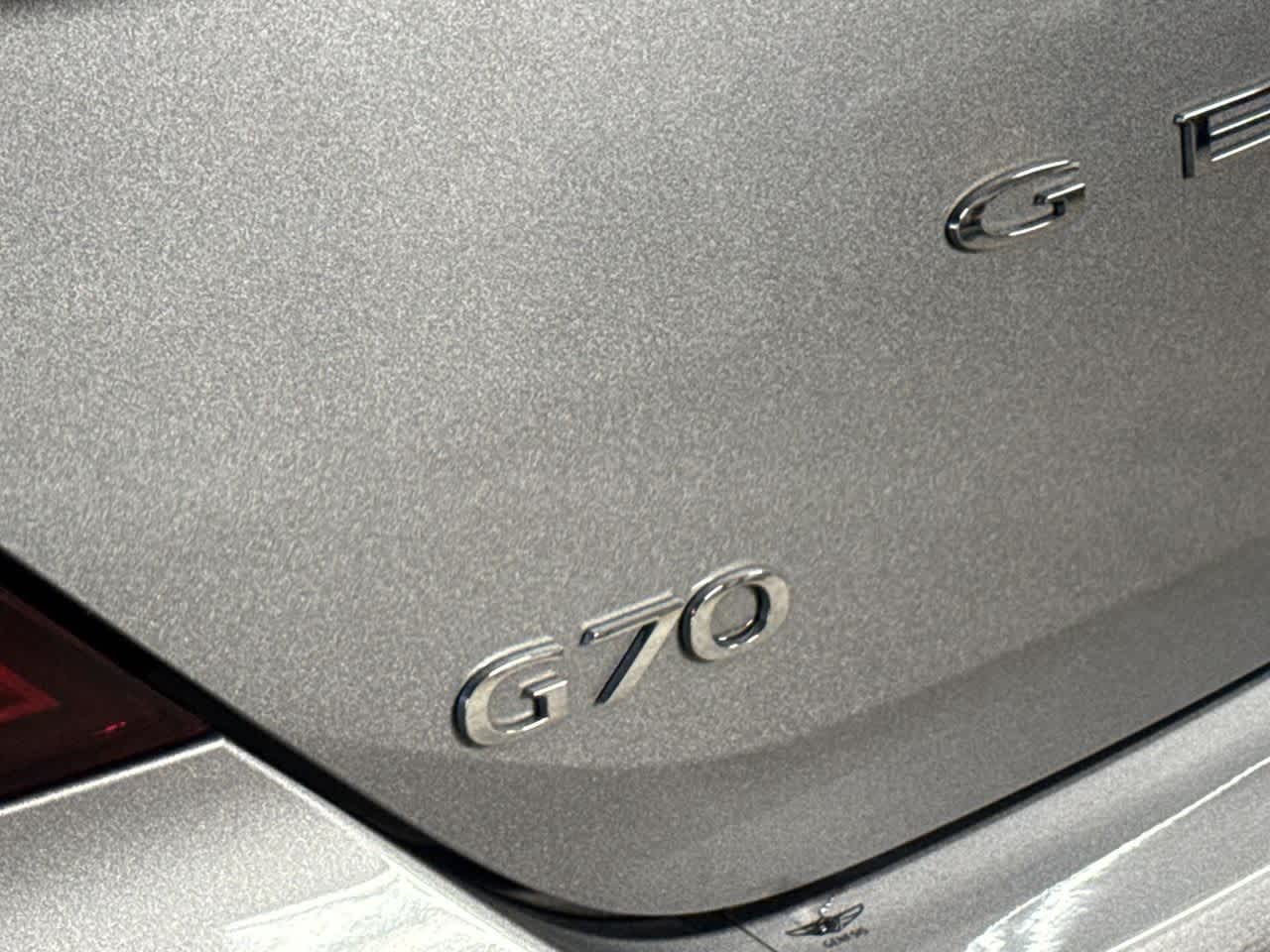 2023 Genesis G70 2.0T