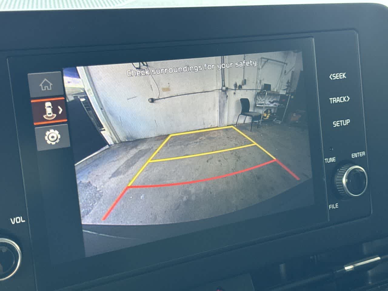 2024 Kia Sportage LX - Photo 19