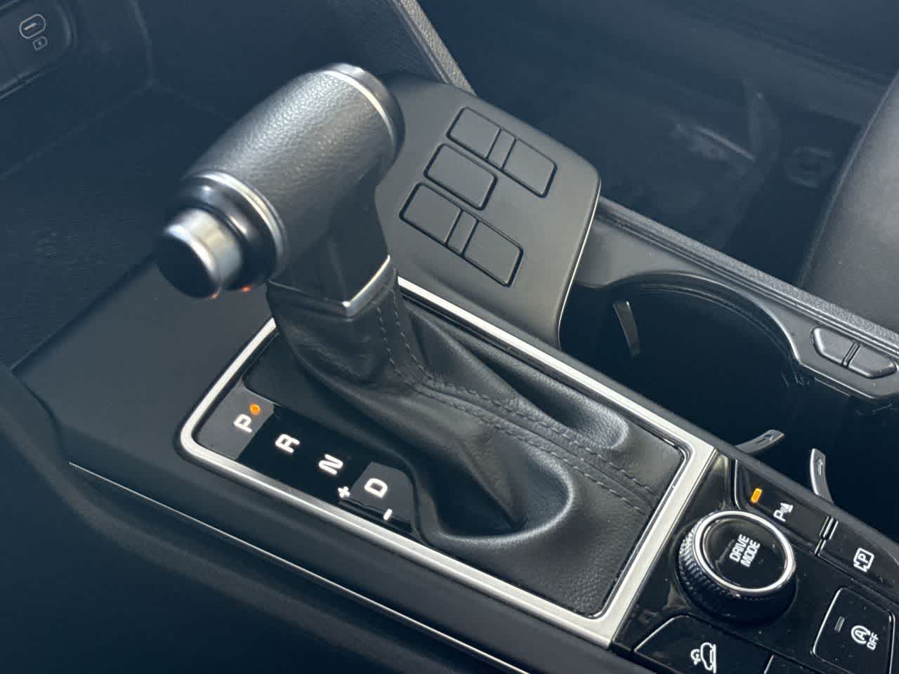 2024 Kia Sportage LX - Photo 21