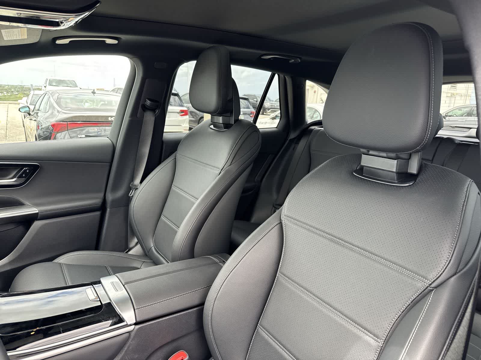 2026 Mercedes-Benz GLC 300 GLC 300