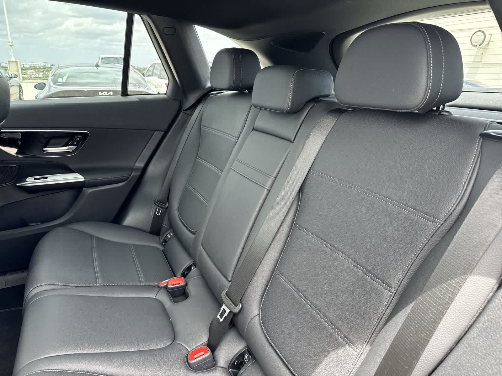 2026 Mercedes-Benz GLC 300 GLC 300