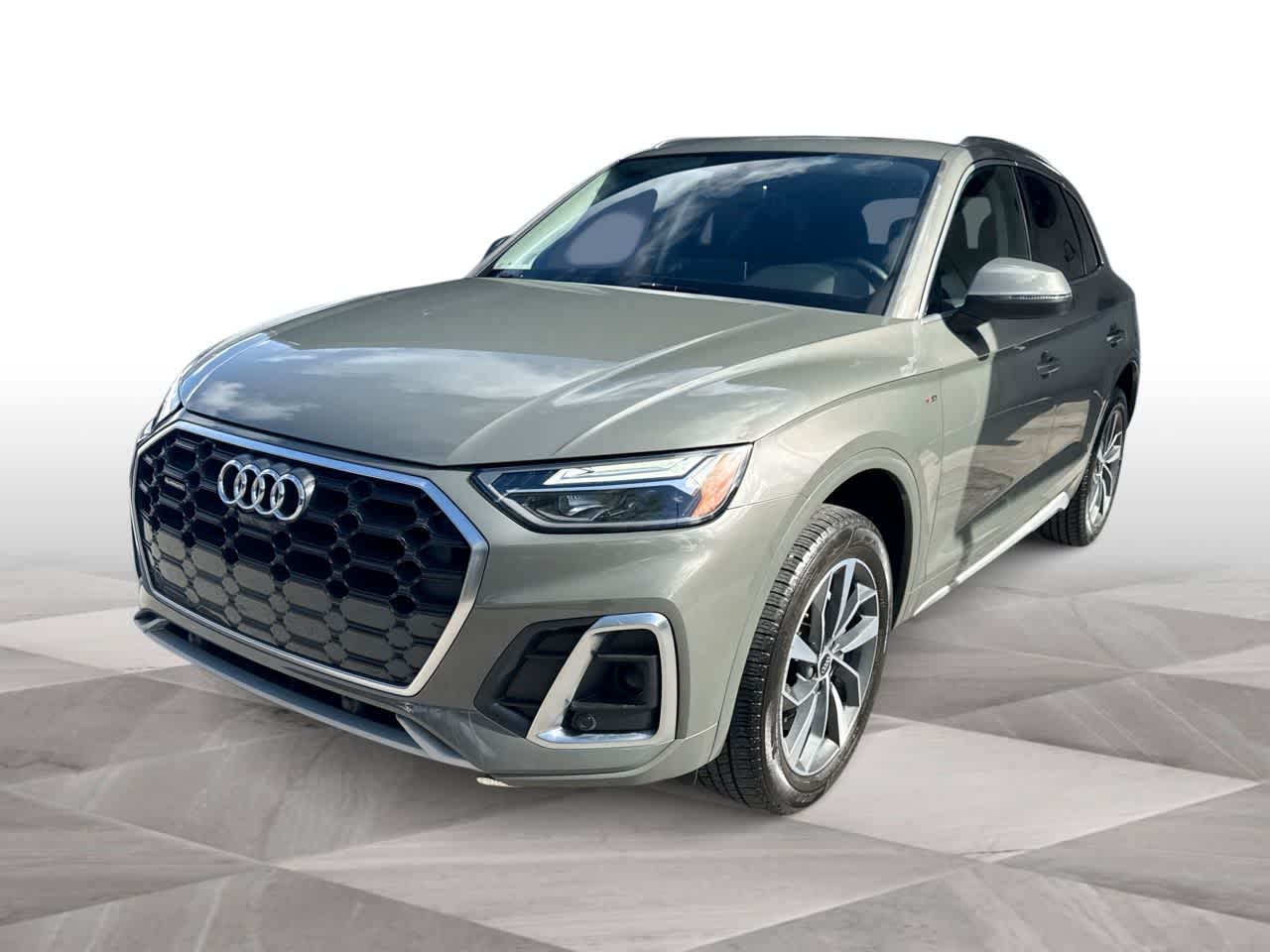 2023 Audi Q5 S line Premium Plus