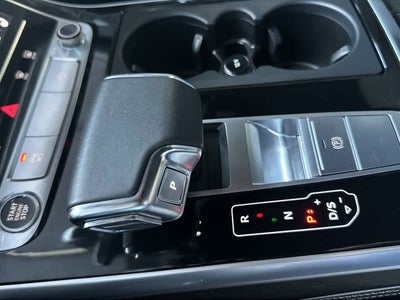 2025 Audi Q8 Premium Plus