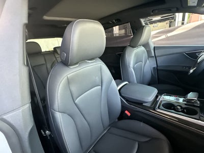 2025 Audi Q8 Premium Plus