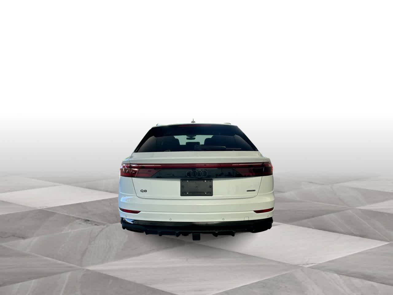 2025 Audi Q8 Premium Plus