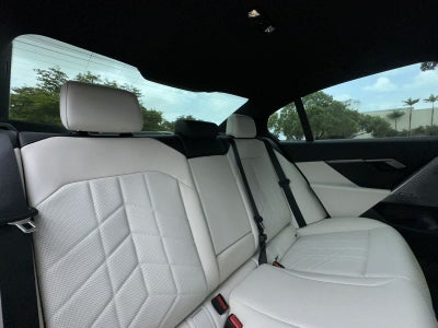 2026 BMW 530i 530i
