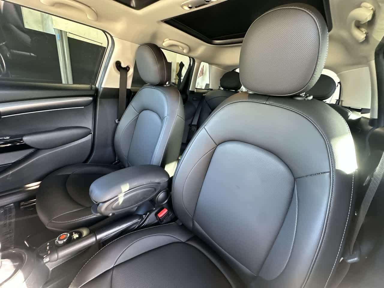 2022 MINI Hardtop 4 Door Cooper