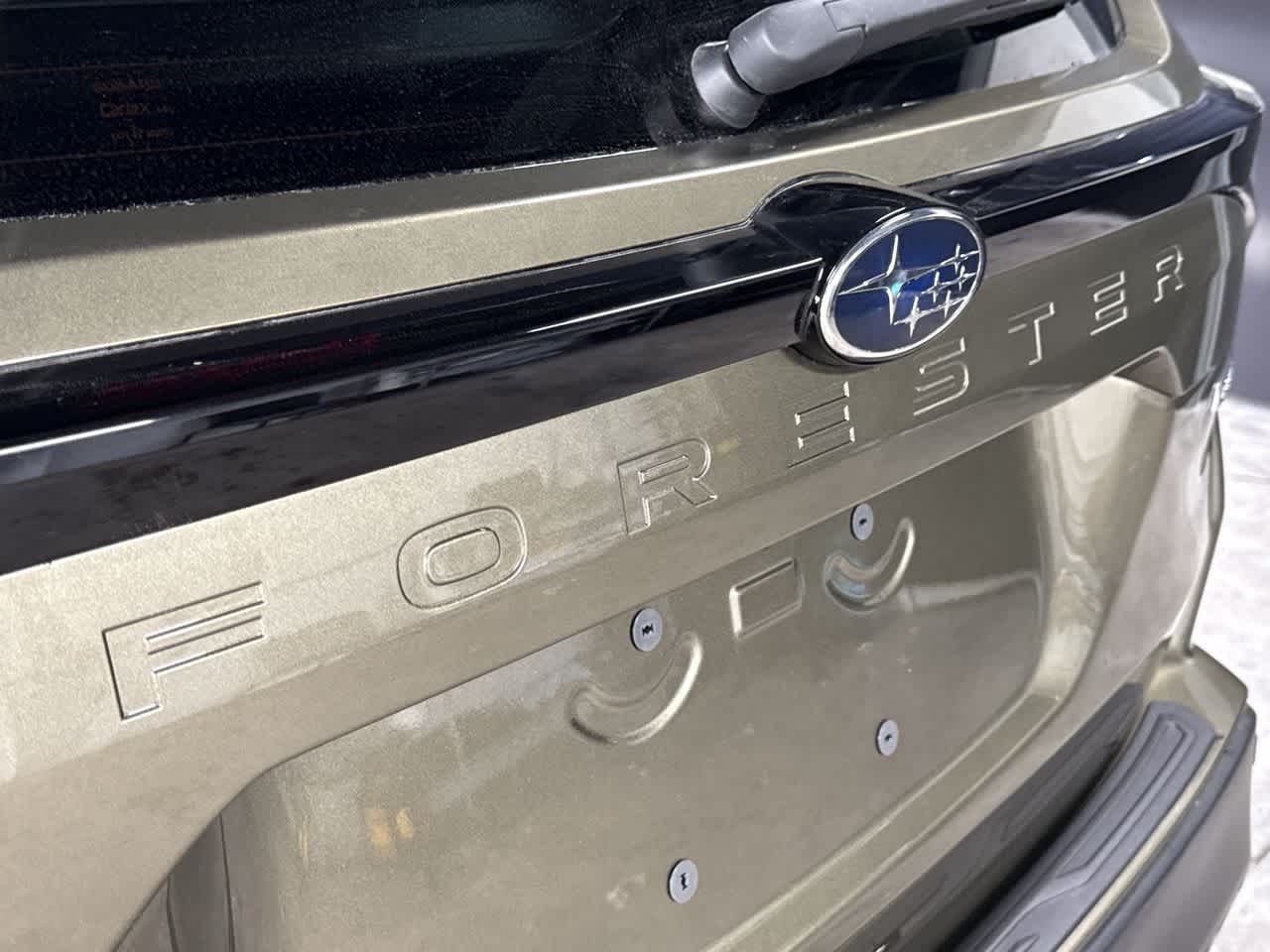 2026 Subaru FORESTER Touring