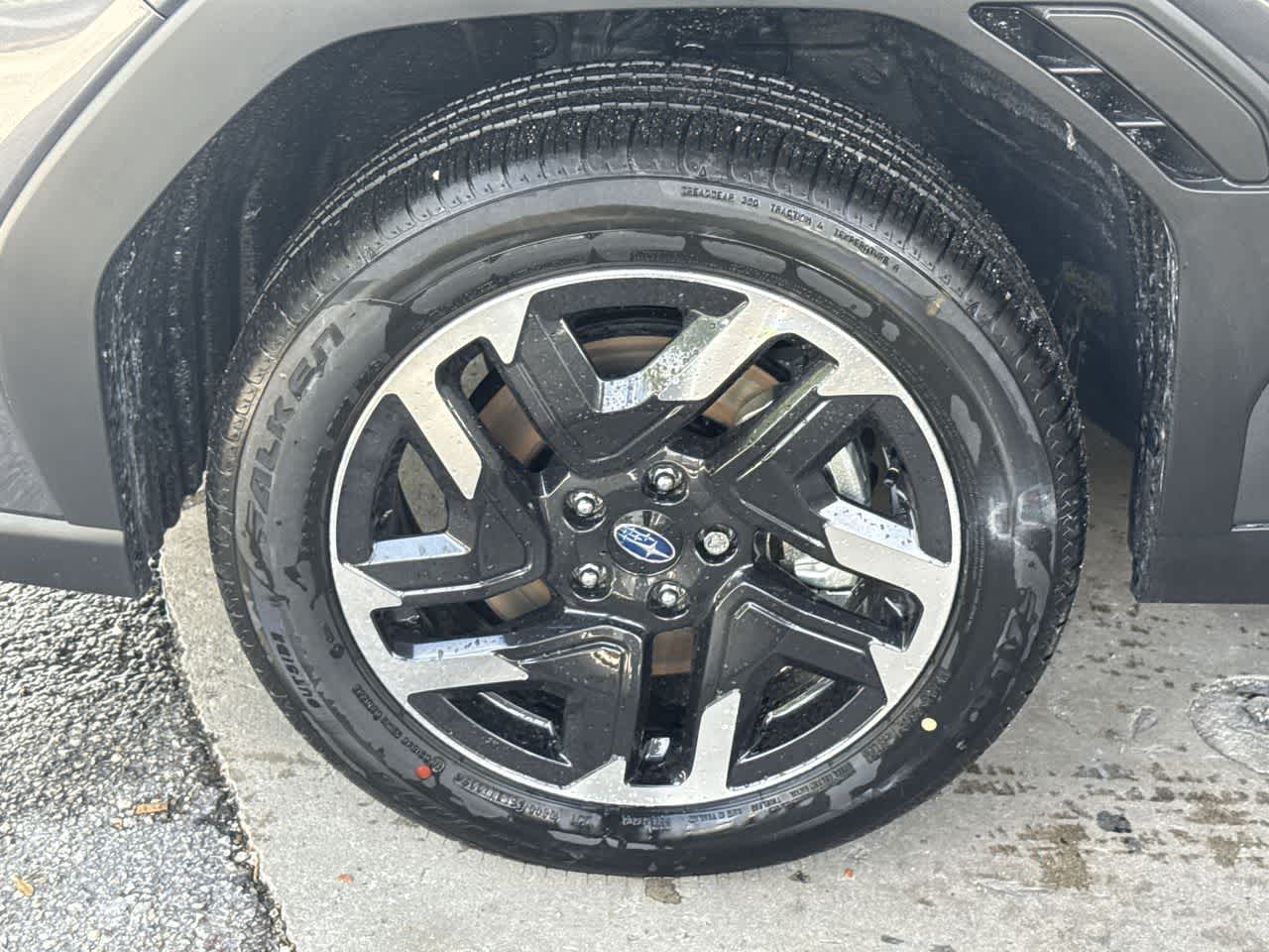 2026 Subaru FORESTER Premium Hybrid